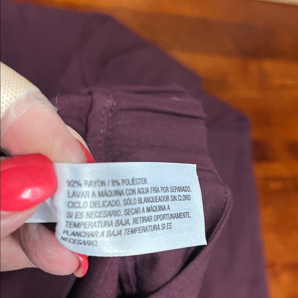 a new day Womens Pant 17W Burgundy Pleated Front Zip/Slide Wide Leg Pockets NWT - Picture 10 of 14